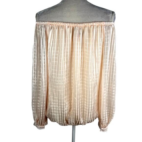 Vince Camuto Peach Balloon Hem Blouse Top Medium Romance OS - Picture 4 of 13